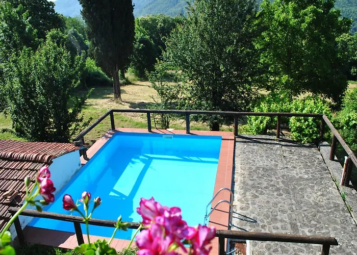Chalé Rustic With Pool San Marcello Pistoiese